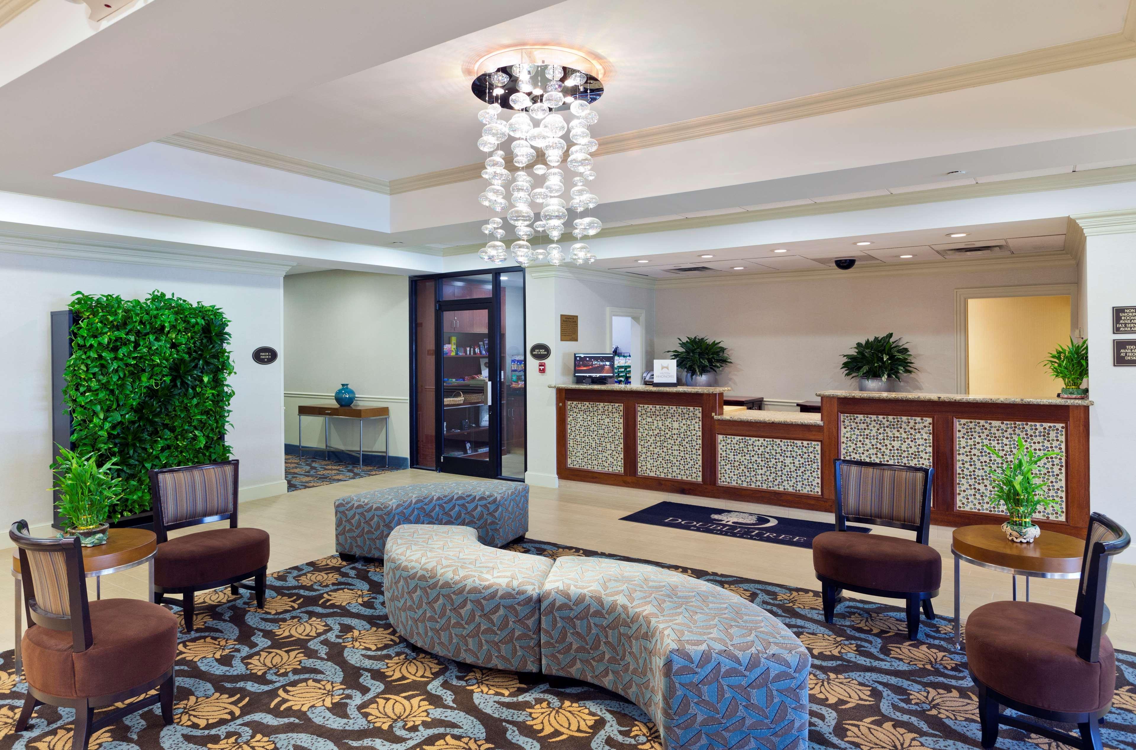 Doubletree By Hilton Mahwah Hotell Exteriör bild