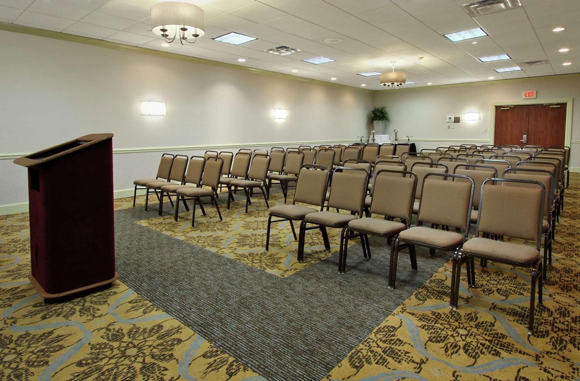 Doubletree By Hilton Mahwah Hotell Exteriör bild