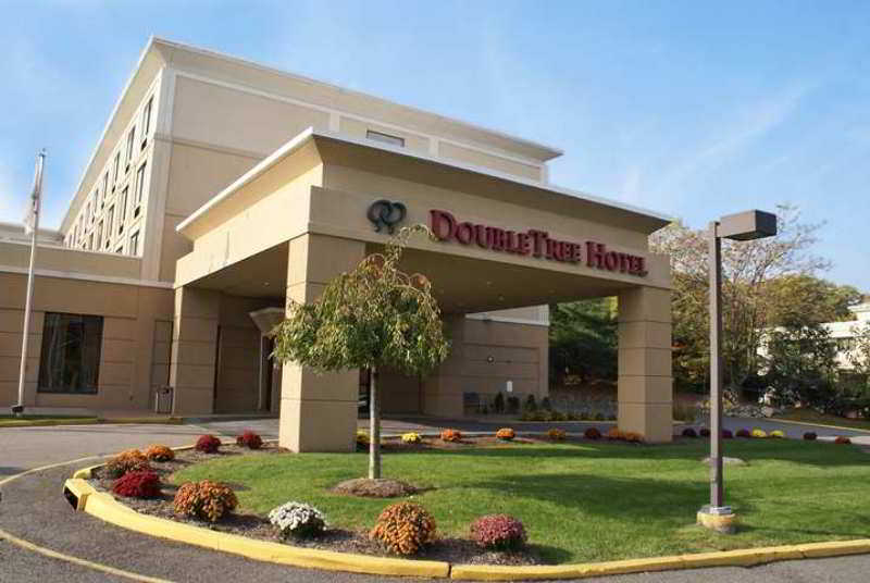 Doubletree By Hilton Mahwah Hotell Exteriör bild